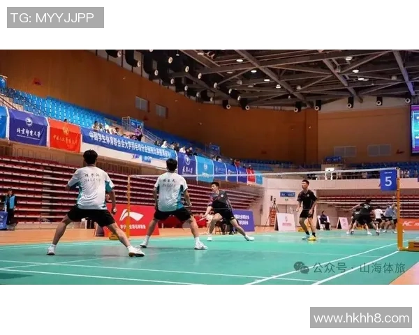 28所高校学子齐聚上海财经大学，在羽毛球赛场上尽展芳华风貌